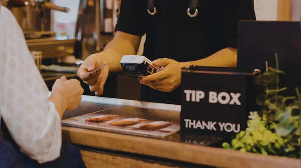 5 countries where tipping is considered rude