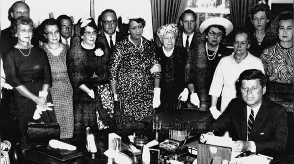 1963: Equal pay gets its day