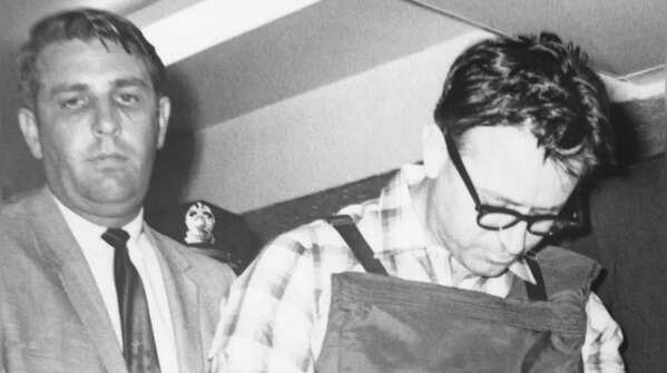 1977: Martin Luther King Jr.’s killer escapes prison