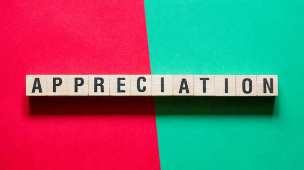 Host a peer appreciation celebration