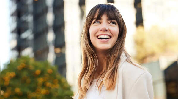 She is 37, but her biological age is 24: 5 habits that help her stay young