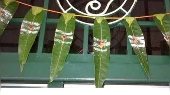Traditional garlands for door decor