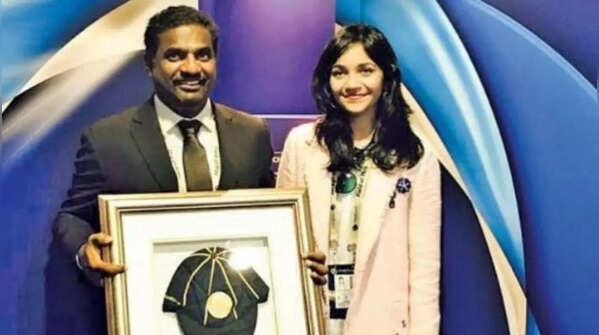 Muttiah Muralitharan and Madhimalar Ramamurthy