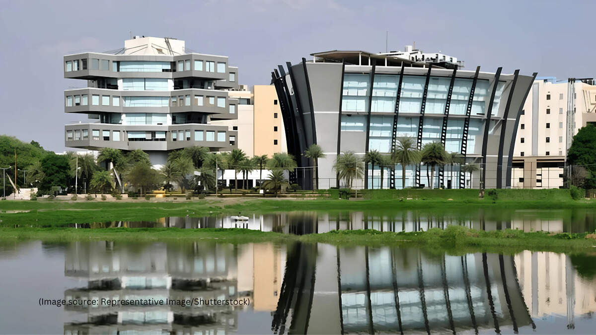 PROPERTIES NEAR IT PARKS & TECH CLUSTERS, BENGALURU