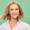 Article image for: 'Friends' star Lisa Kudrow says she received a text from her late mother