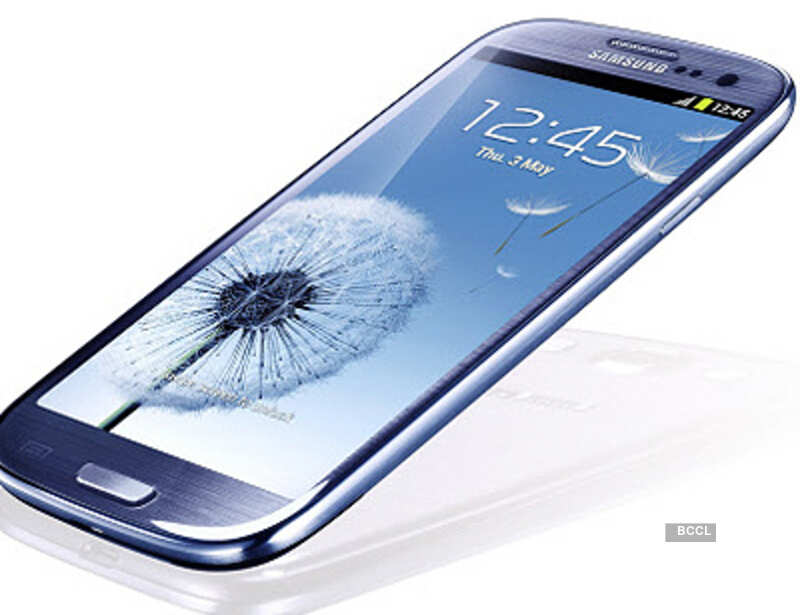 Samsung Galaxy S3 gets head start on rival iPhone