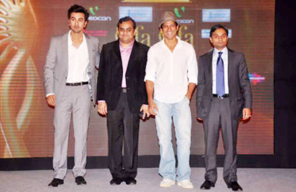 Jaypee Stills