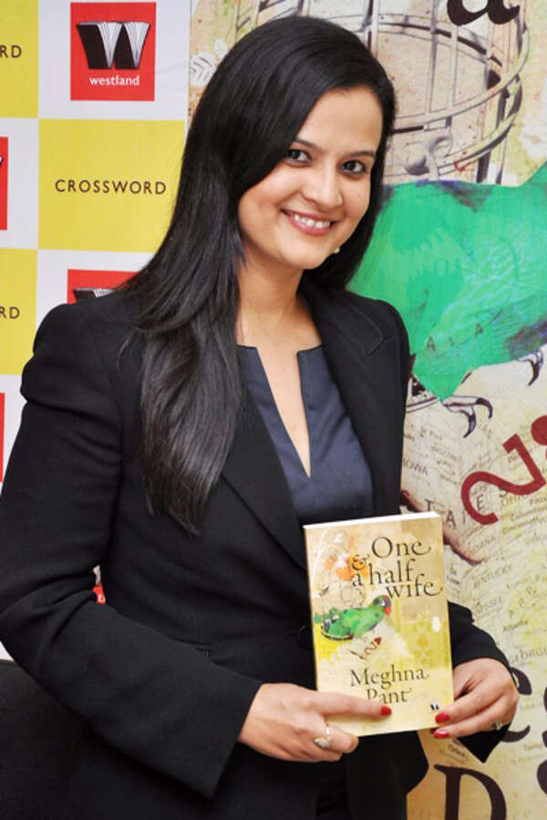 Meghna Pant Pictures