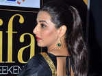 Bollywood hotties sizzle @ IIFA 2012