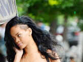 Rihanna goes braless, flashes nipples!
