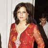 Article image for: New pictures of <i class="tbold">Zeenat Aman</i>