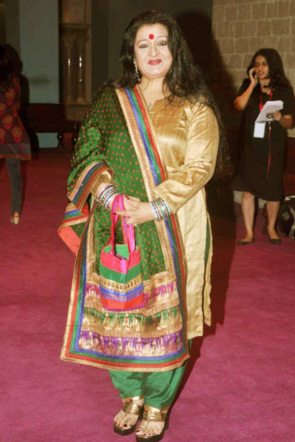 Apara Mehta Wallpapers