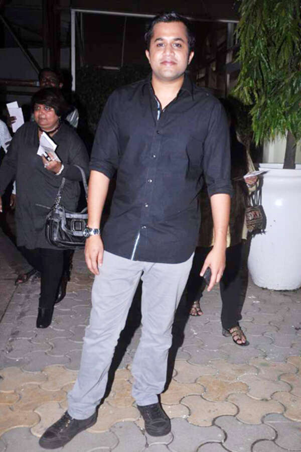 Omi Vaidya Wallpapers
