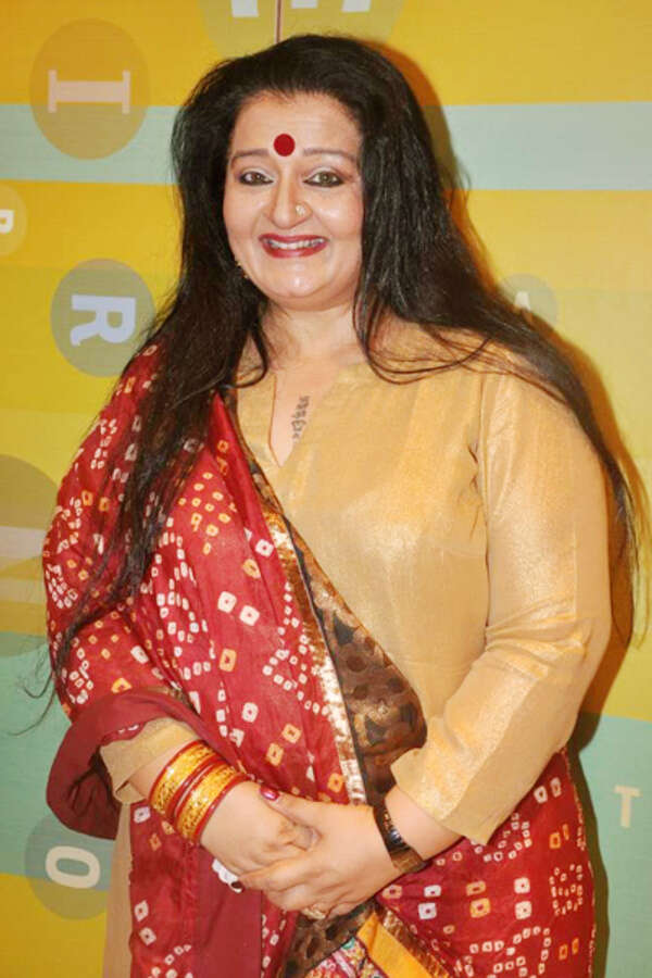 Apara Mehta Stills