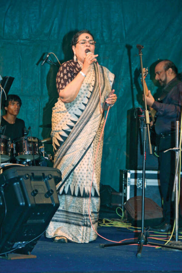 Jose Thomas Pictures