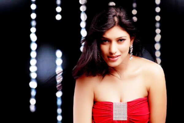 Divya Bhandari
