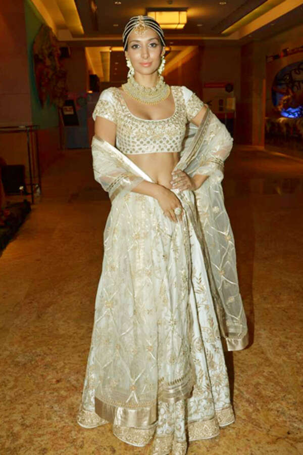 Preeti Desai Images