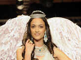 B-town celebs scorch IIJW ramp