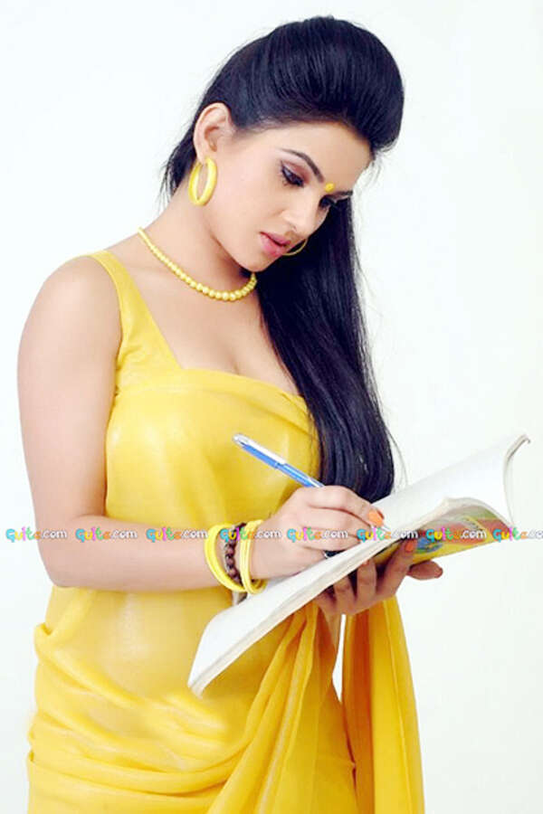 Kavya Singh Stills