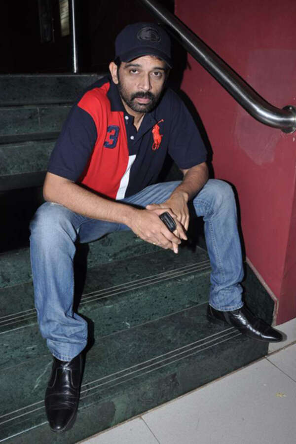 J.D. Chakravarthi Pictures