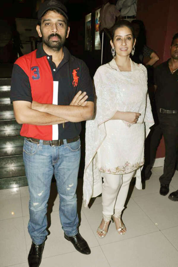 J.D. Chakravarthi Pictures