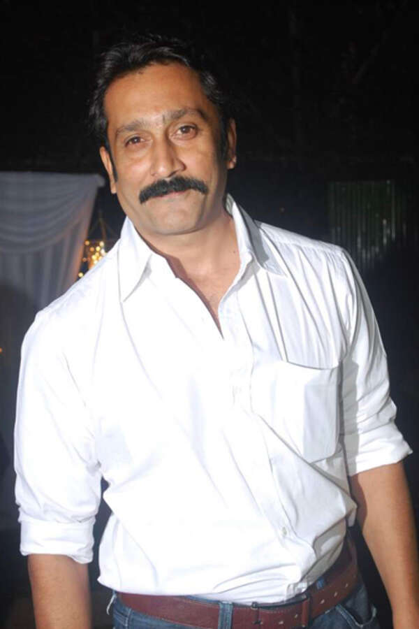 Mukesh Tiwari Pictures