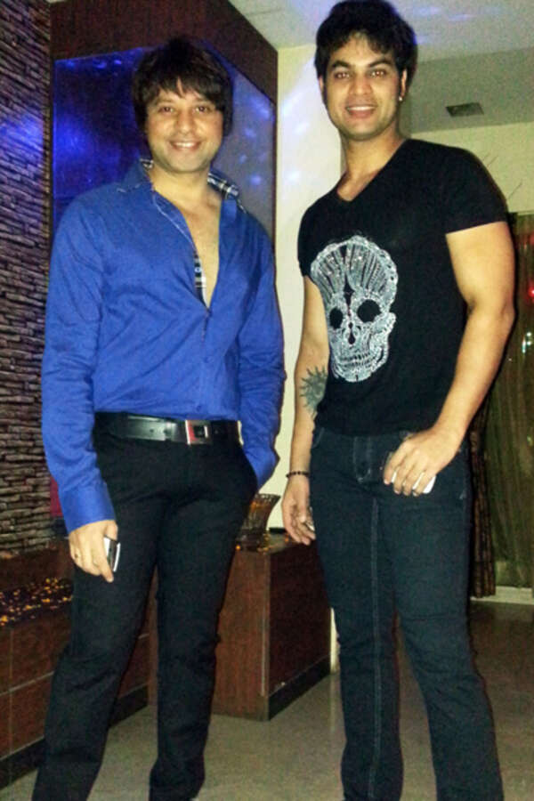Yuvraj Parashar Photos