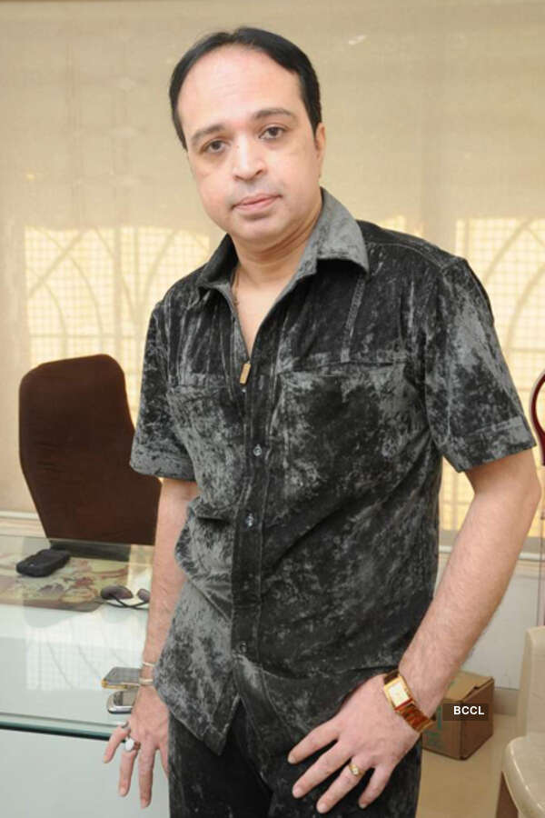 Altaf Raja Images