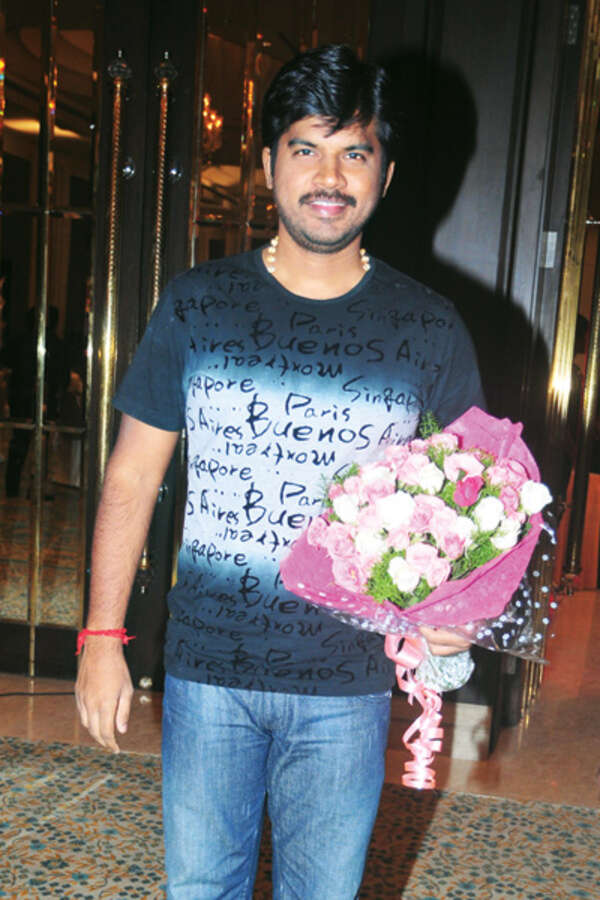 Pa. Vijay Wallpapers