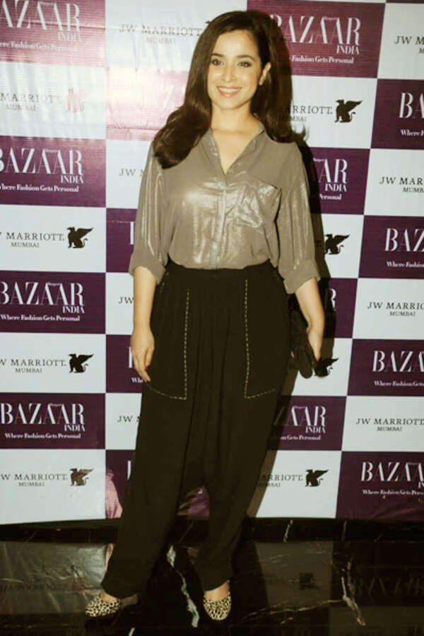 Simone Singh Wallpapers