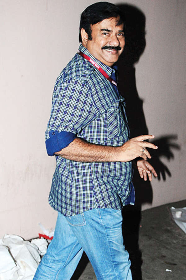 Maniyanpilla Raju Wallpapers
