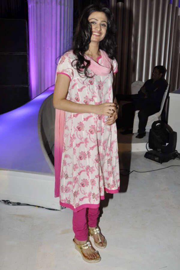 Reewa Rathod Photos