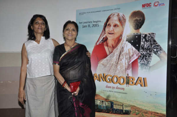 Priya Krishnaswamy Images