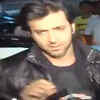 Article image for: Watch: Hrithik Roshan's <i class="tbold">birthday bash</i>!