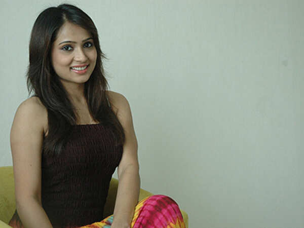 Dipa Shah Pictures
