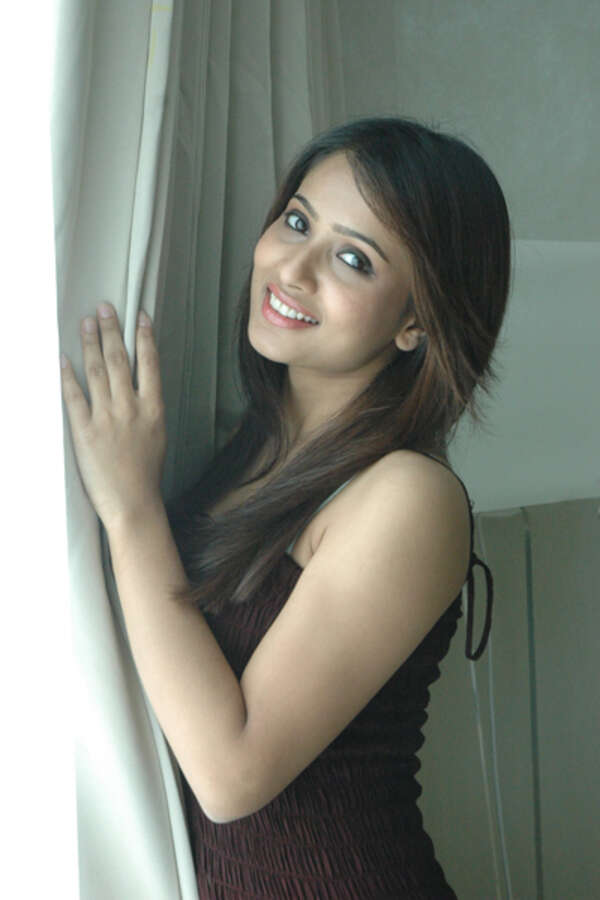 Dipa Shah Photos