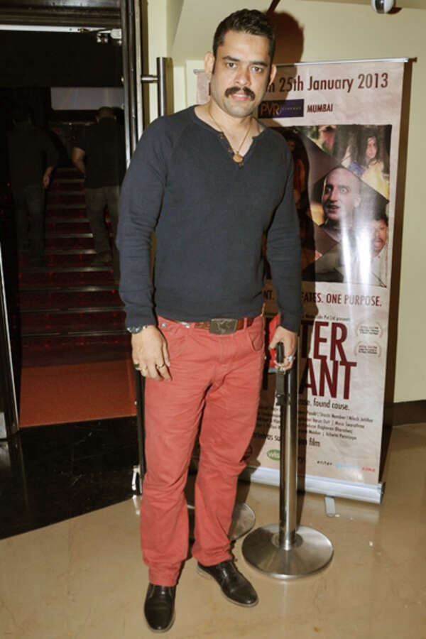 Vineet Sharma Pictures