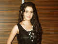 Purvi, Ovi meet with an accident