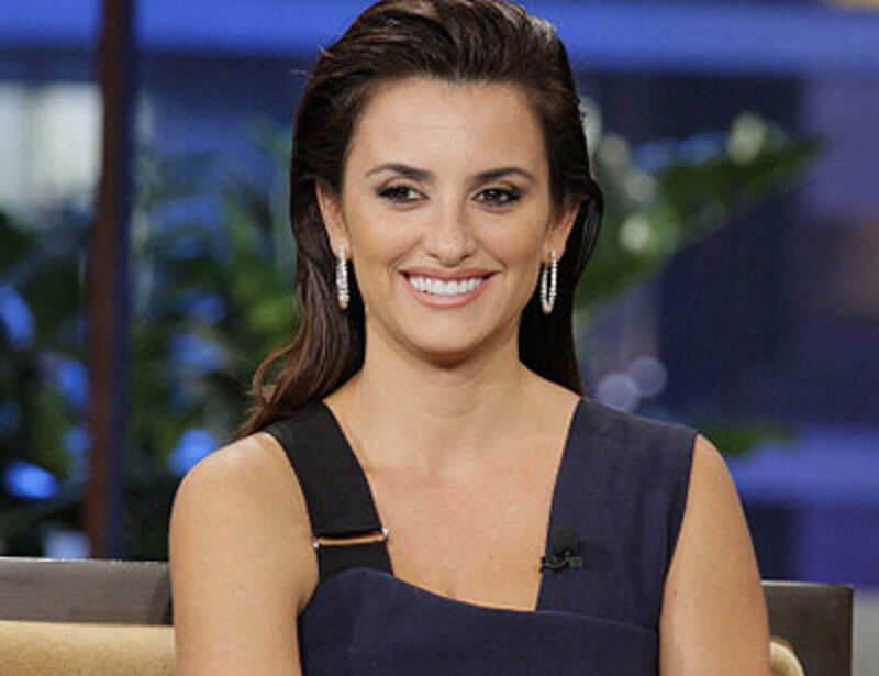 Penelope Cruz confirms she's pregnant