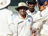 India thrash Aus, take 1-0 lead