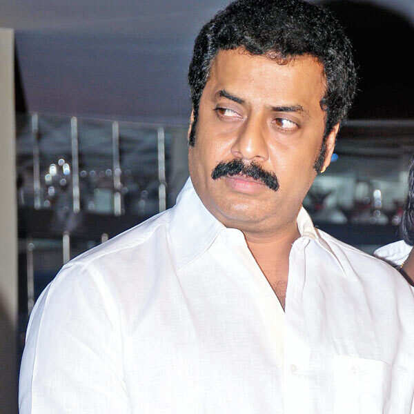 Raja Ravindra Stills