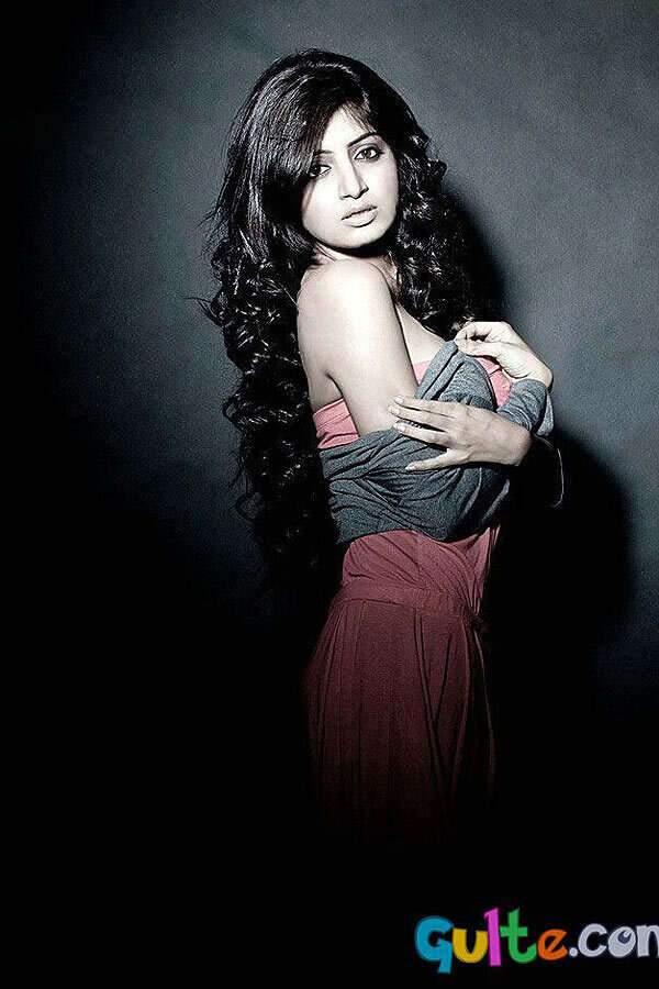 Poonam Kaur Stills