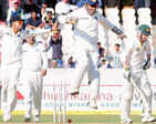 India crush Aus to go 2-0 up
