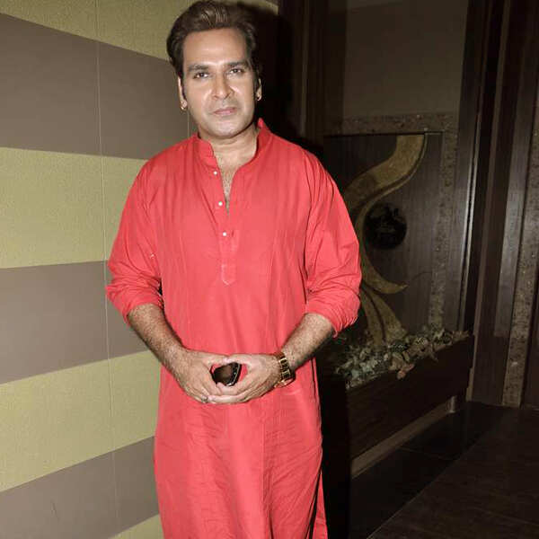 Shahbaz Khan Pictures