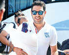 Yuvi's flight companion