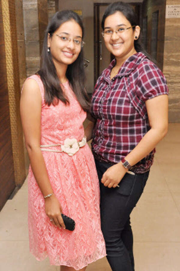 Divya Rao Photos
