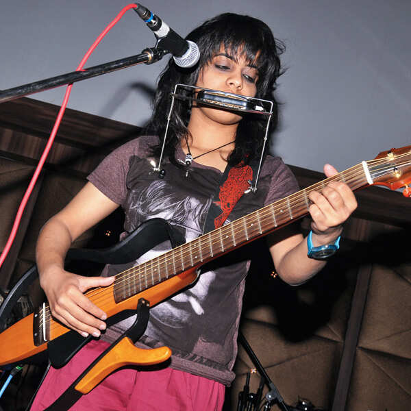 Jasleen Royal