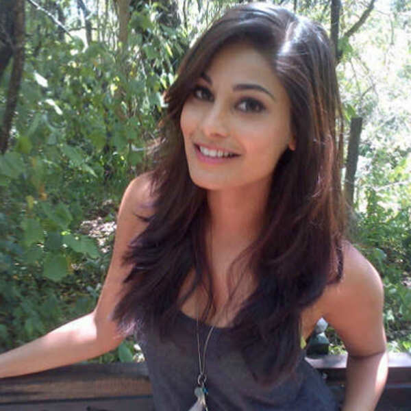 Puja Gupta Wallpapers