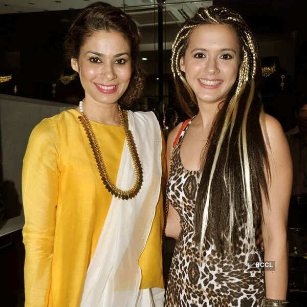 Isha Sharvani