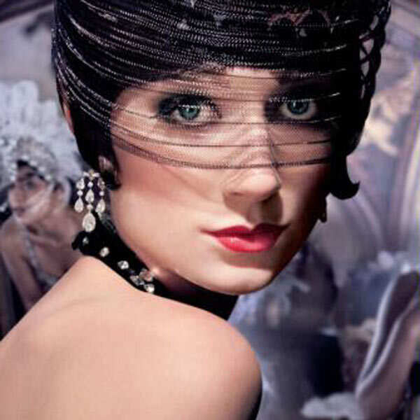 Elizabeth Debicki Photos